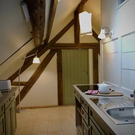 56 Senlis (Oise)