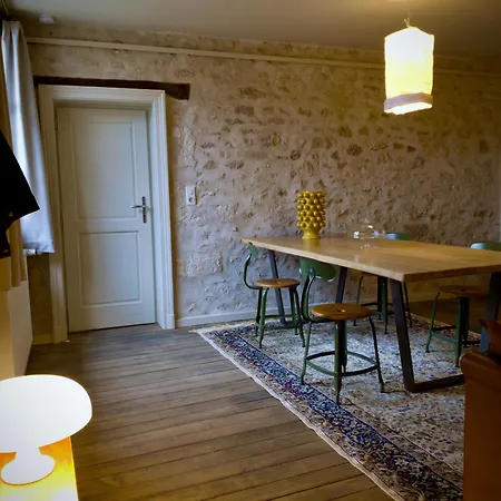 56 3* Senlis (Oise)